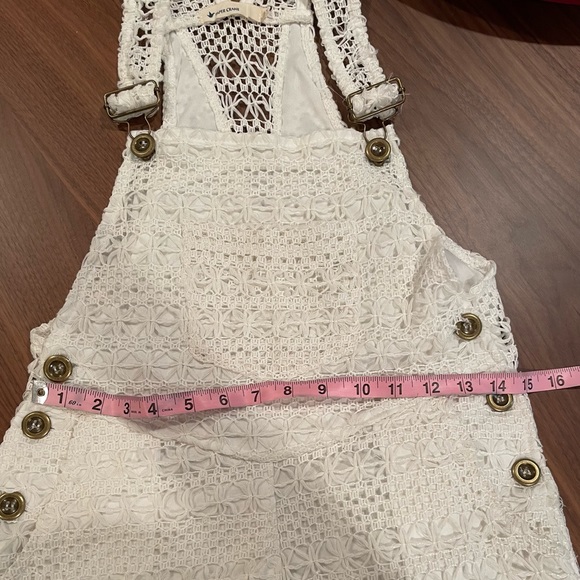 Paper Crane Overall Shorts - Picture 6 of 8